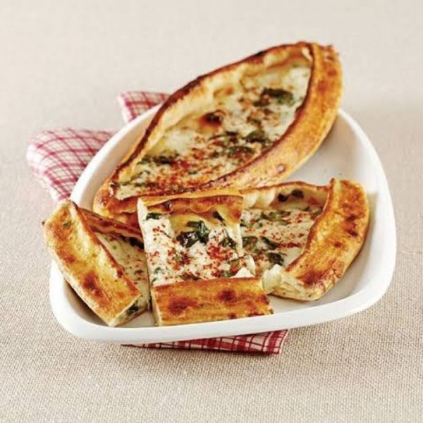 Peynirli Pide