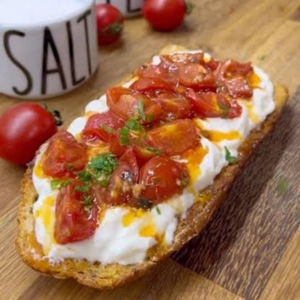 Peynirli Domatesli Aperatifler